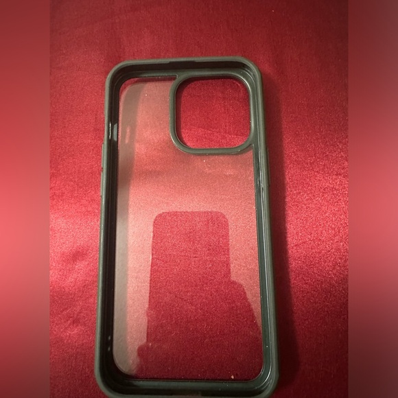 Green Iphone Case iPhone 14pro - Picture 9 of 10